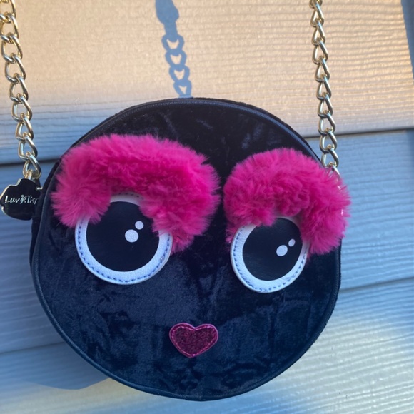 💓LUV BETSEY FAUX FUR CROSSBODY💋 - Picture 4 of 4